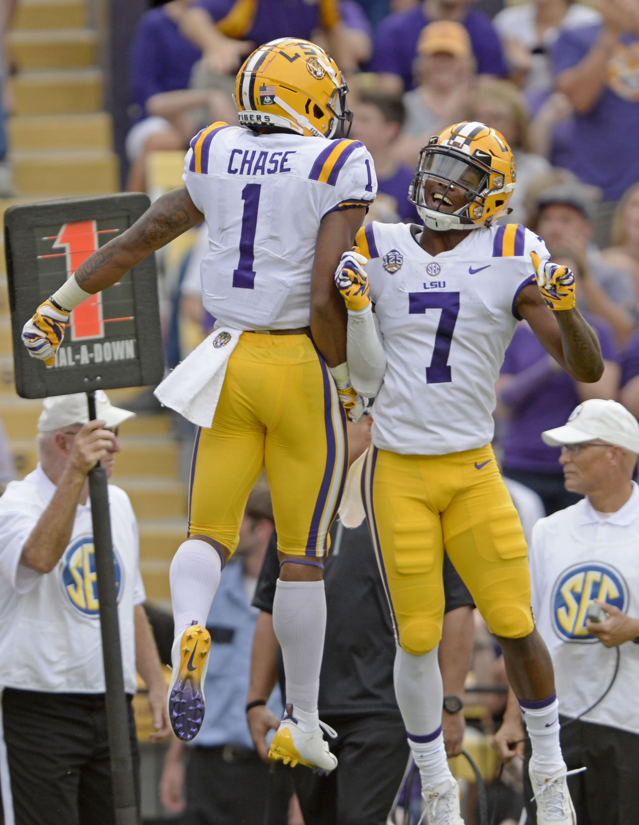 lsuslufootball1139.090918 bf